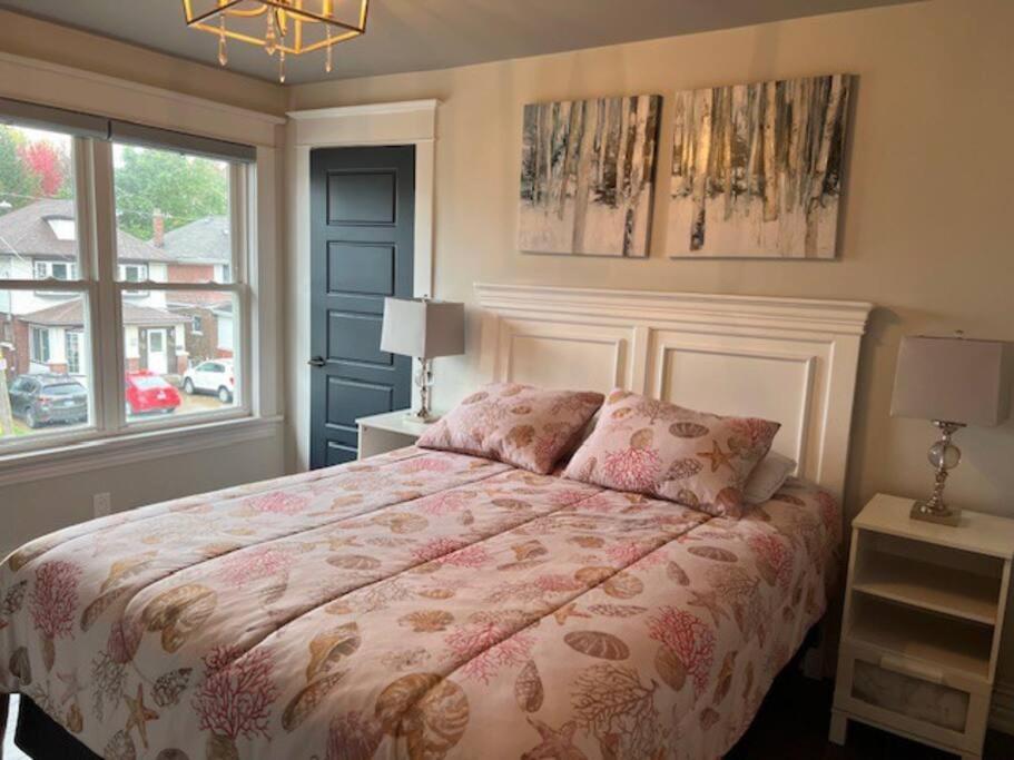 Luxury And Comfy Home- Getaway Niagara Falls